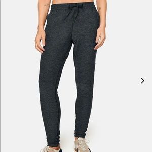 NWT Outdoor Voices Cloudknit sweatpants